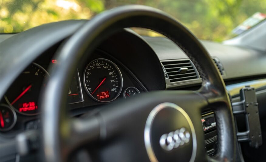 Audi A4 Avant 1.9 TDi M5 (100hp) (5p)